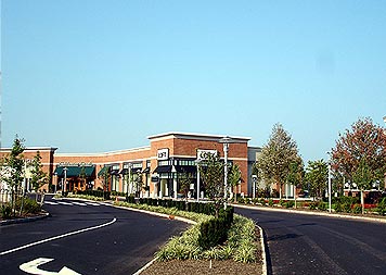 Commercial Landscaping - The Village at Bridgewater